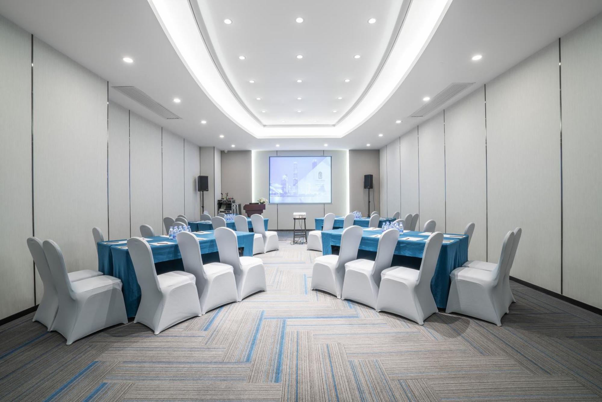 Victoria Hotel Guangzhou Zhujiang New Town Εξωτερικό φωτογραφία
